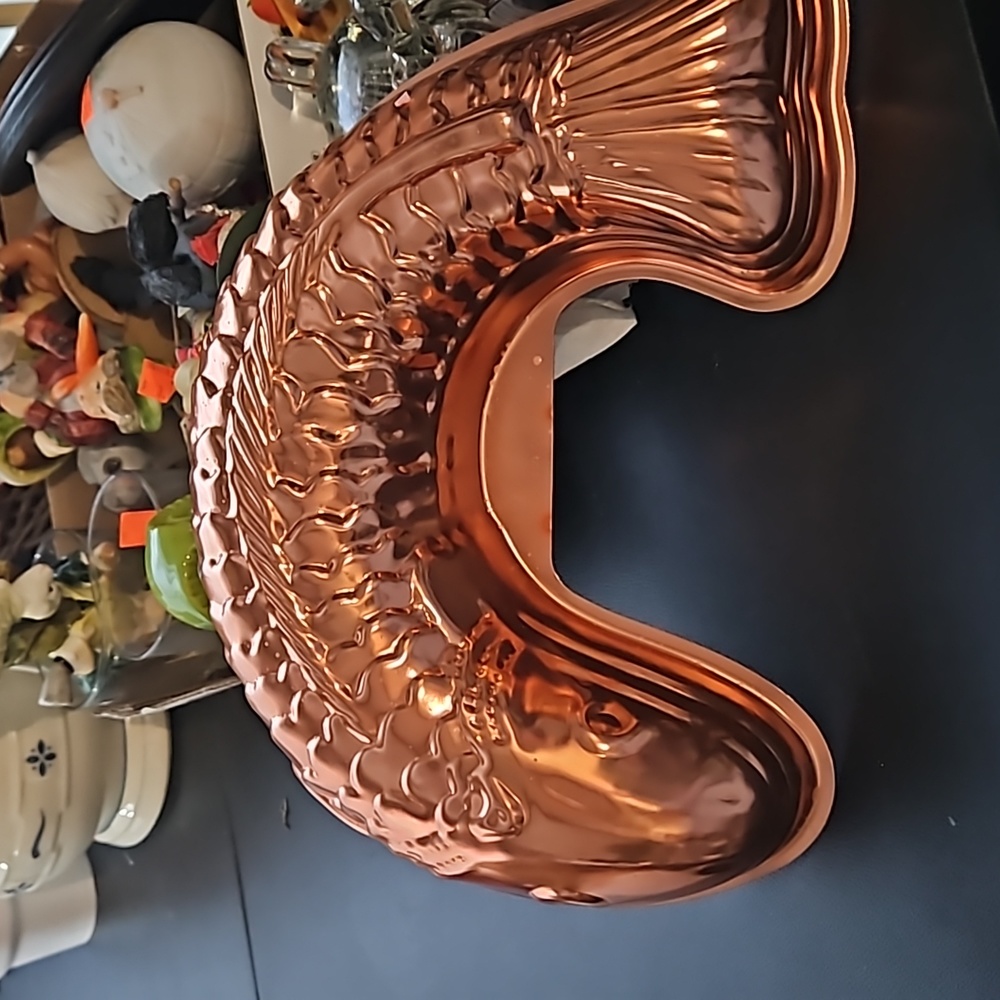 Vintage Copper Tin lined Swimming Fish Jello Baking Mold Wall Hanging 5 1/2 Cups